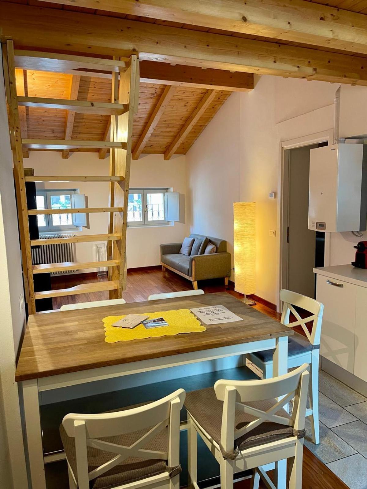 Calicantus Apartments Atena Côme Extérieur photo