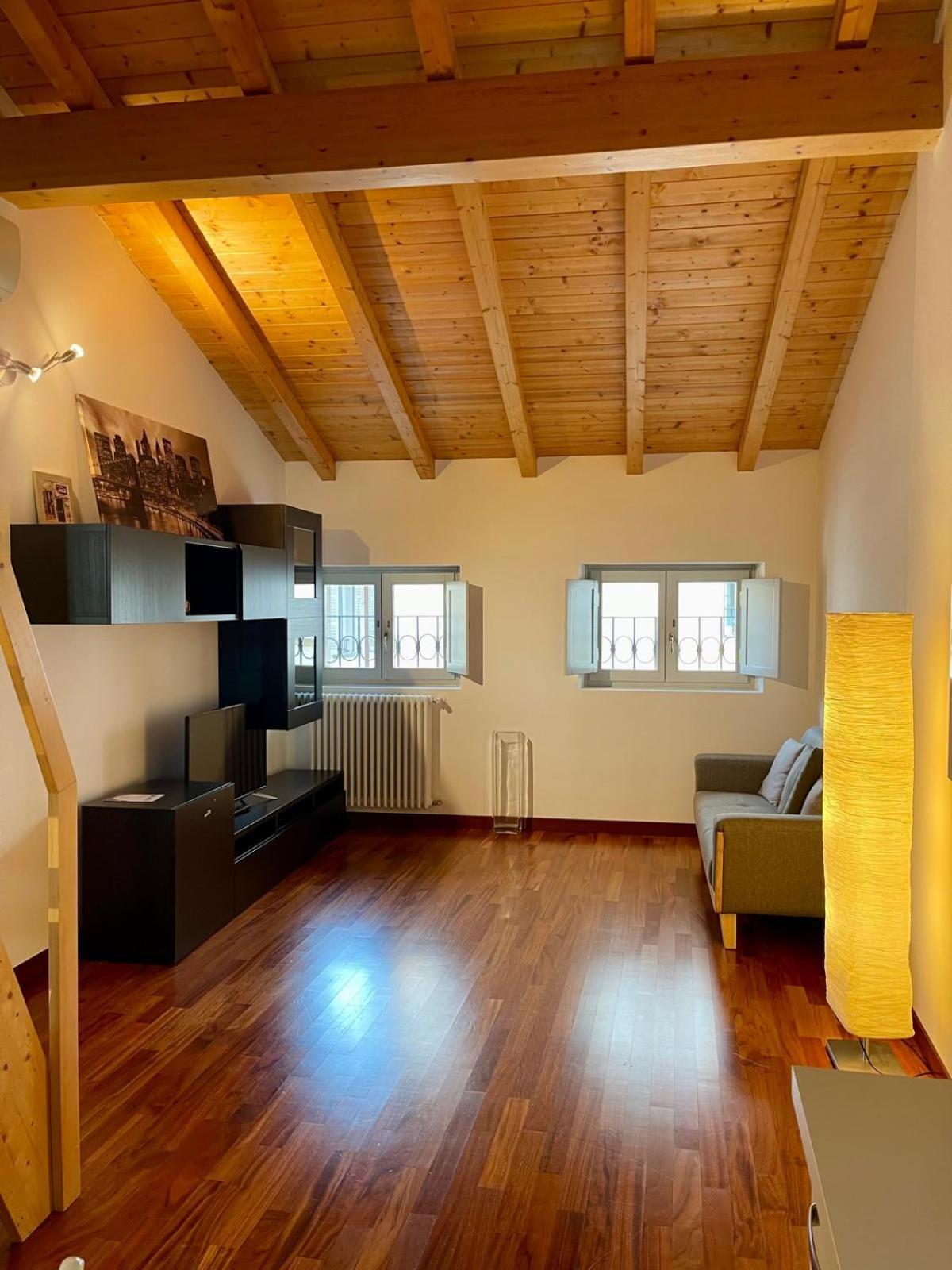 Calicantus Apartments Atena Côme Extérieur photo
